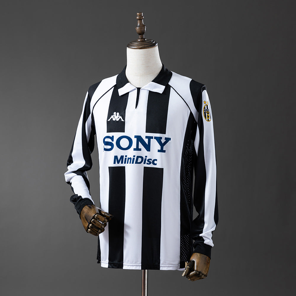 Camisa I Retrô Manga Longa Juventus 97/98 Modelo Torcedor